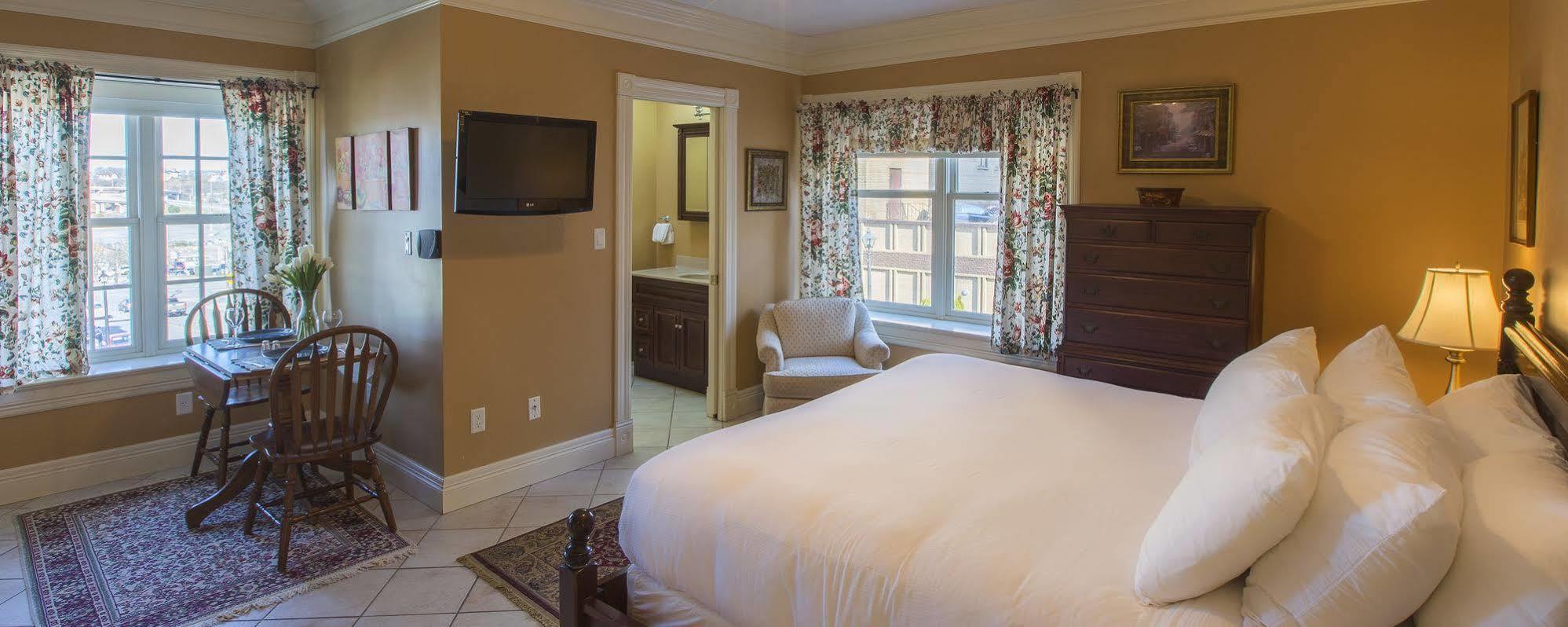 Chipman Hill Suites - Union Street Saint John Bagian luar foto